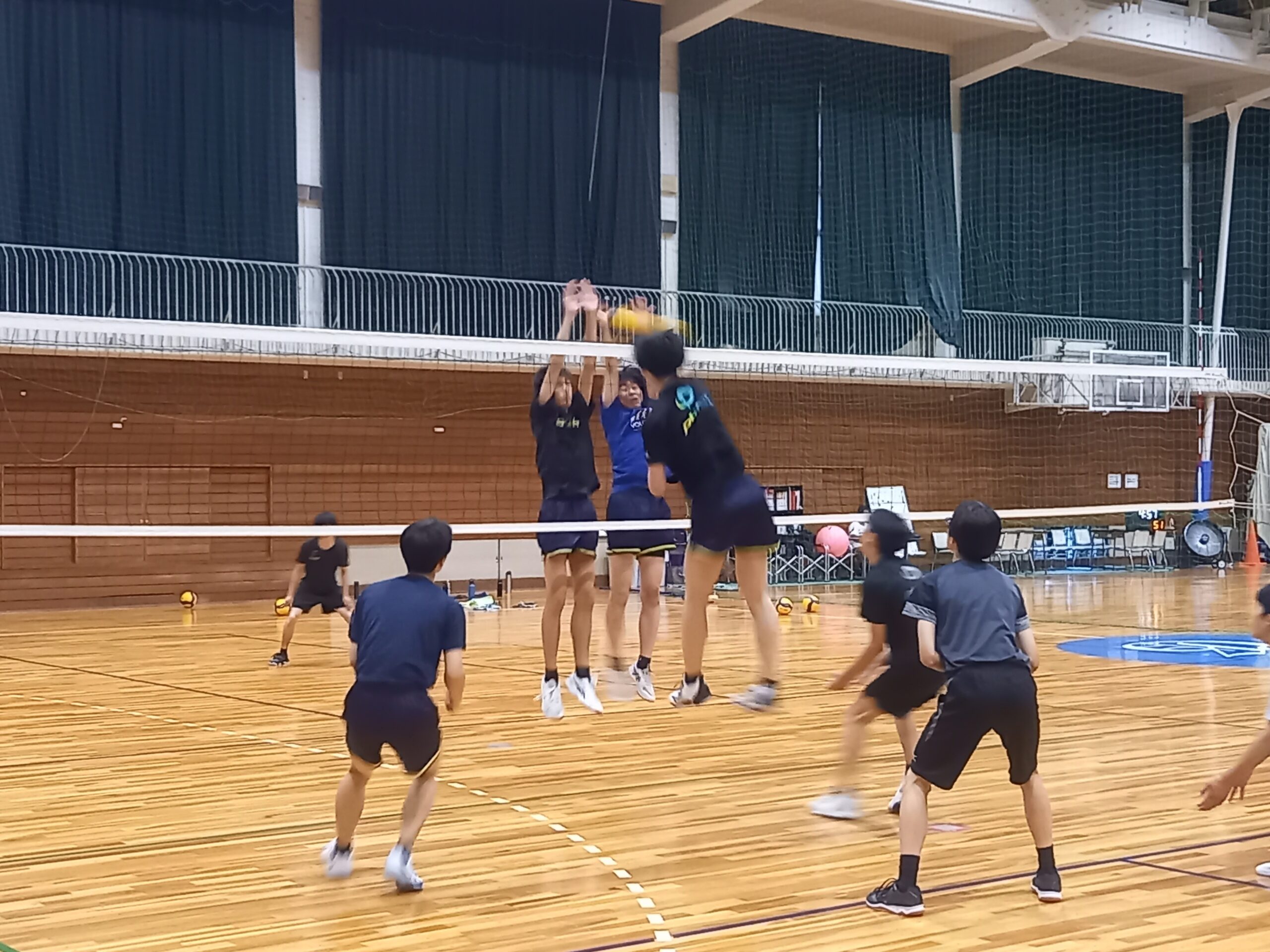 高校男子バレーボール部